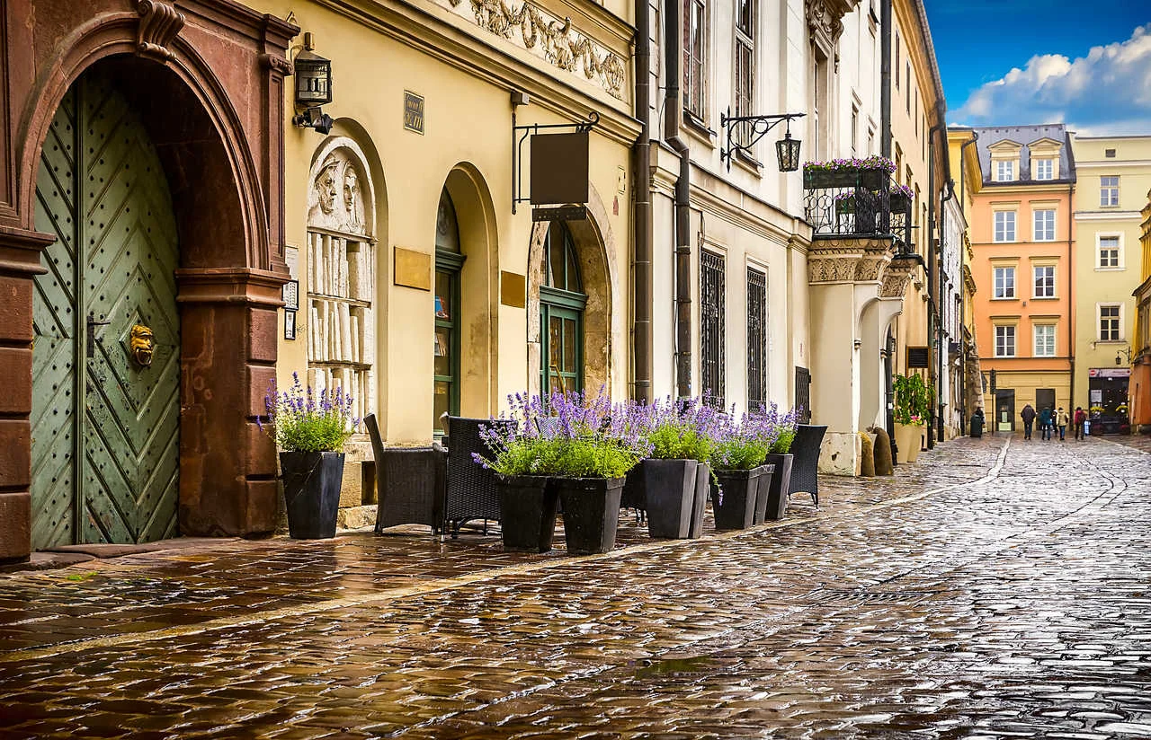 Krakow, Kanoniczna street