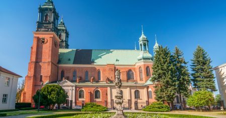 shutterstock_1084127201