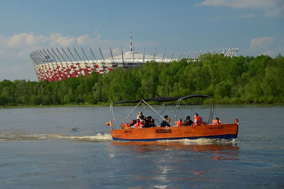 Rejs-po-Wisle-impreza-na-statku-warszawa-od-Wisły-SG-sjalder-1