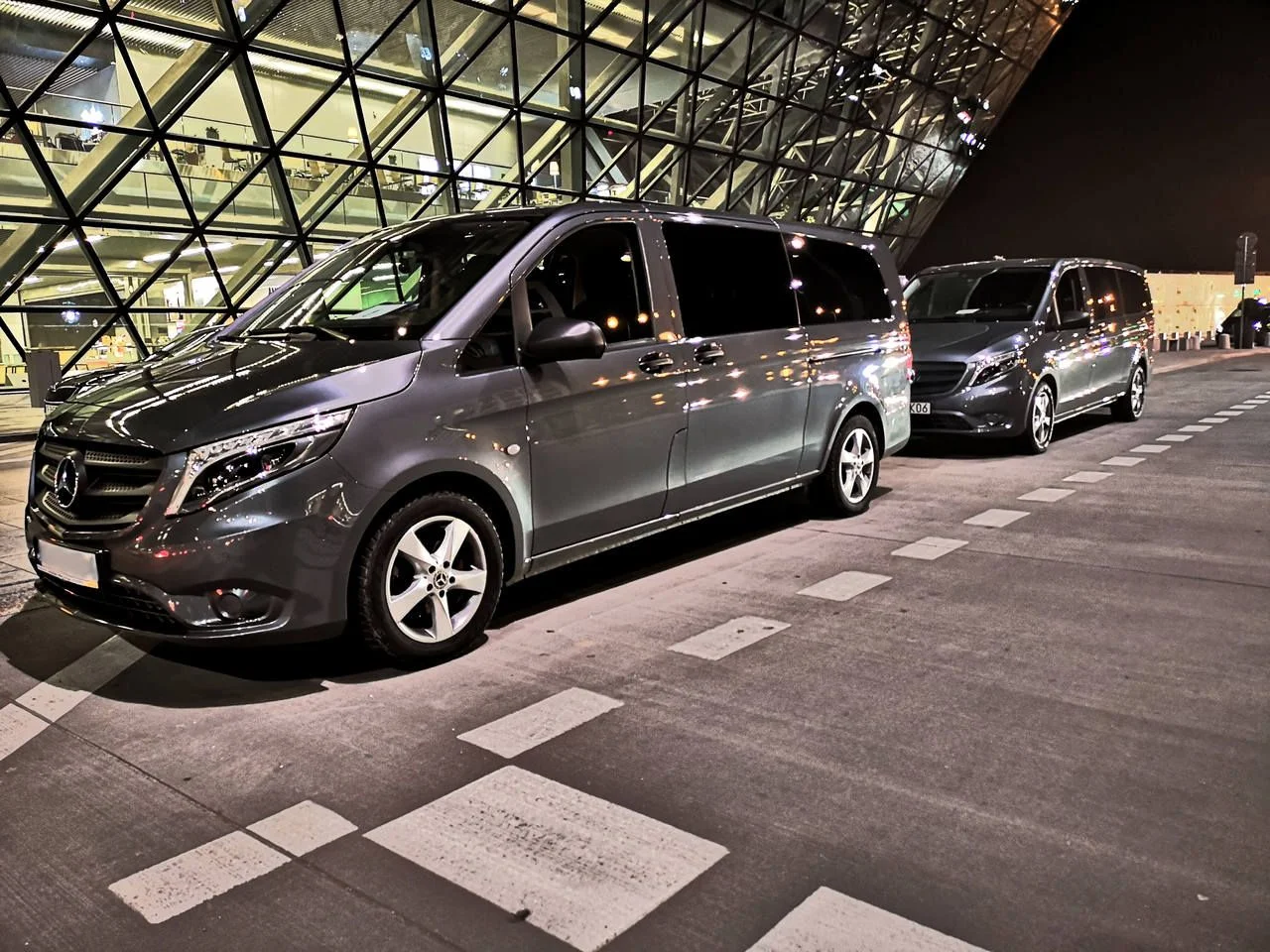 Private transfer for a group