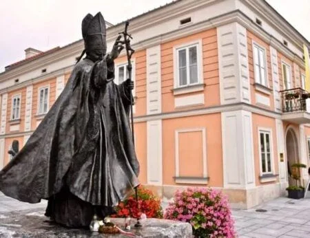 ezgif-3-464cd1a59939