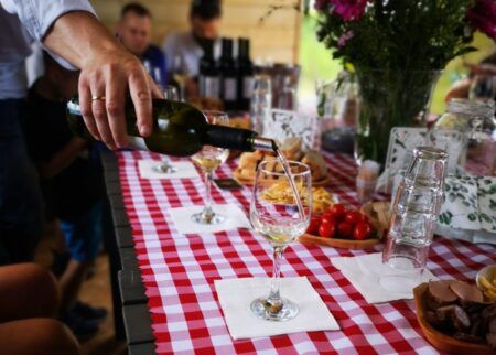 wine-tour-tło-1024×732