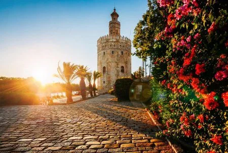Torre del Oro, Golden Tower in Sevilla