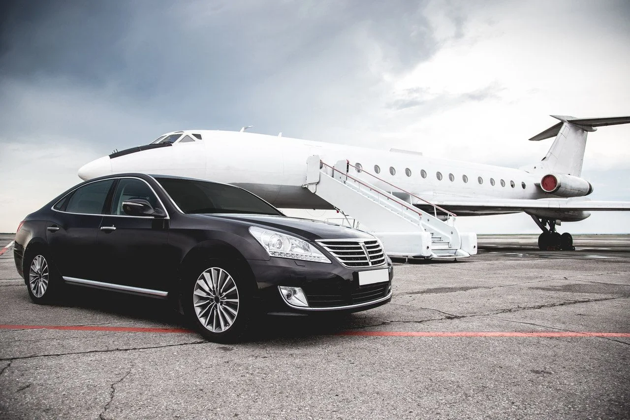 Business class service at the airport. Business class transfer. Airport transfer