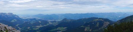 Panoramic view of mountains and valleys from the Eagle’s Nest in Obersalzburg, Berchtesgaden, Germany