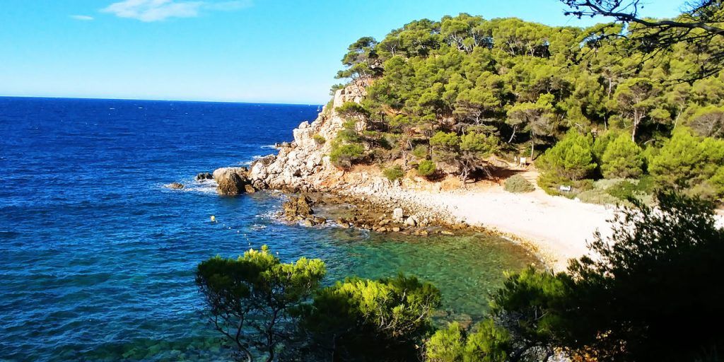 Pictures of nature closer the city of Bandol (France)