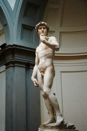 accademia gallery_Easy-Resize.com