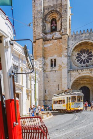 lisbon-train