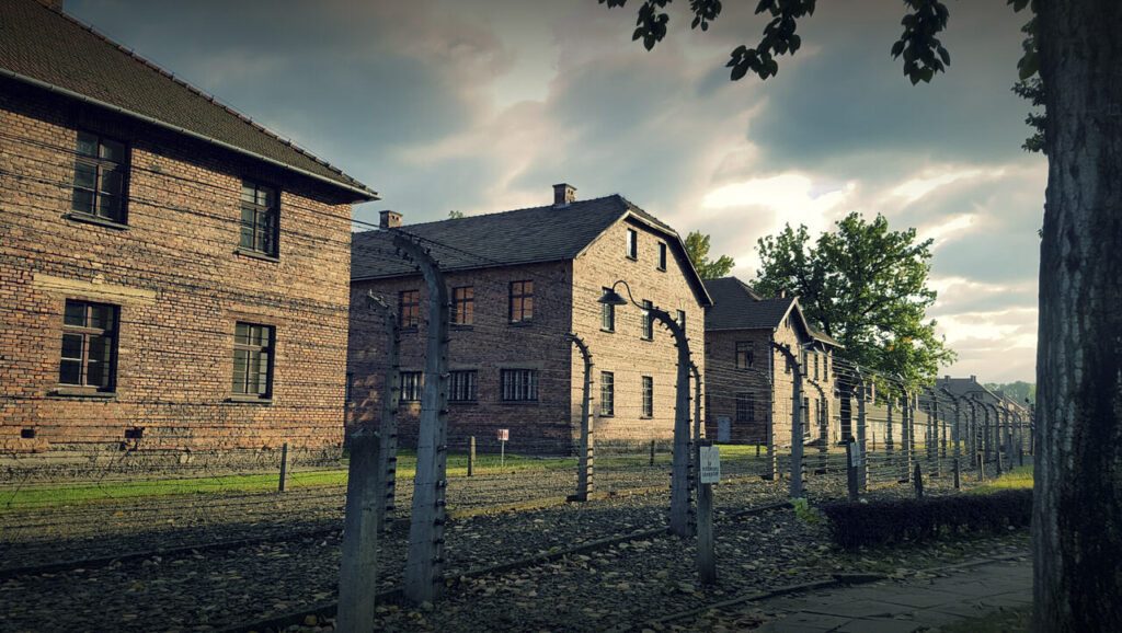 Best time to visit Auschwitz