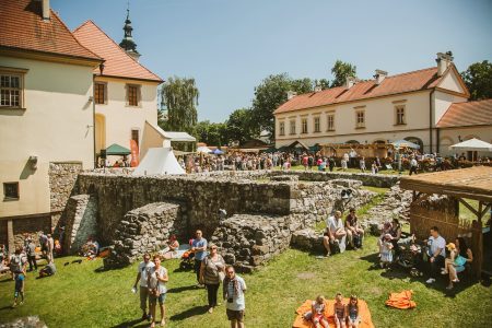 festival
